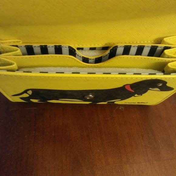 Wallet - Picture 3 of 3